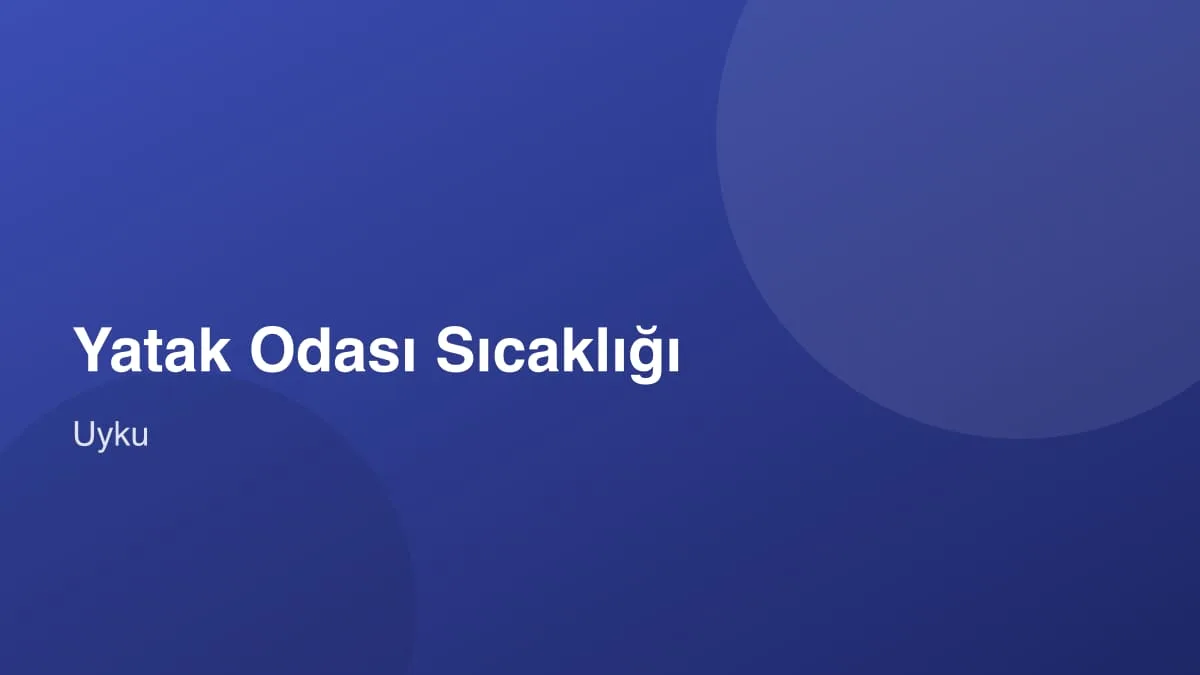 Duvarda dijital termostat, arka planda düzenli bir yatak